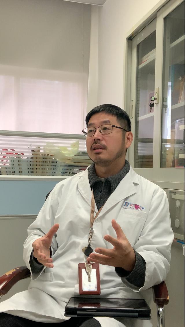 雷速体育-对话口腔颌面外科专家陈亦阳：唇腭裂没那么可怕，规范治疗后可与常人无异 | 嫣然医院欠租风波背后
